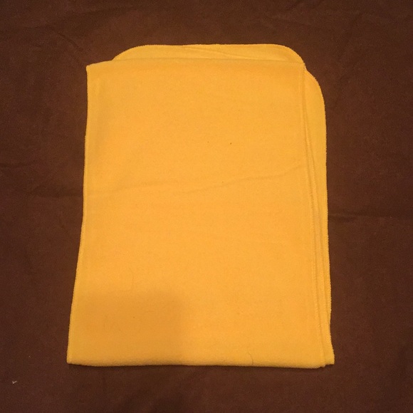 NWT scarves - Picture 6 of 8